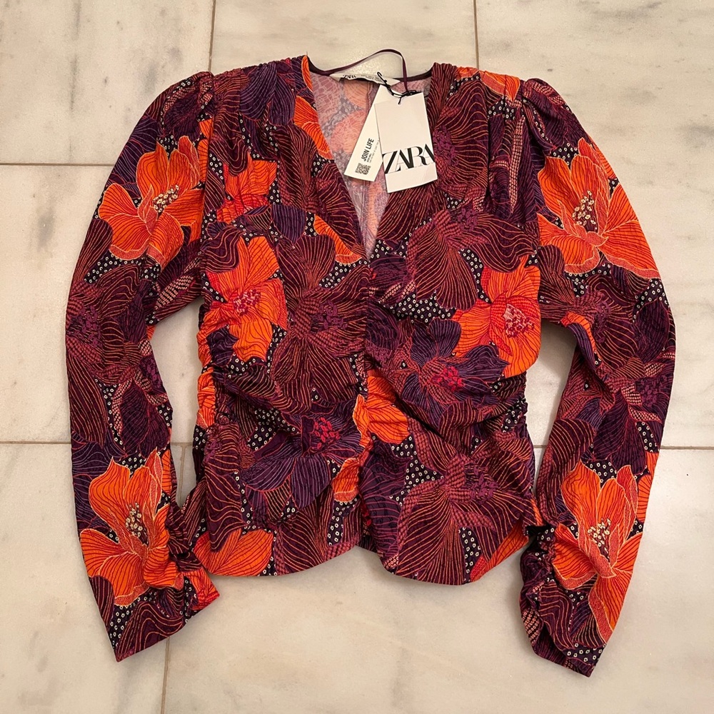 ZARA Floral V-Neck Blouse - Orange and Purple new with tags